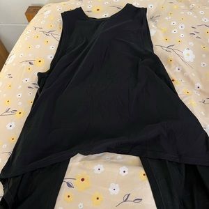 Black lululemon top